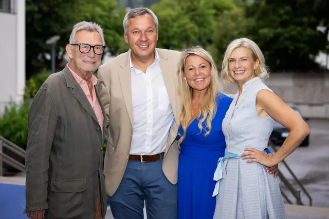 Heinz Marecek, Fritz und Bettina Strobl, Intendantin Michaela Reith. | Foto: Michelle Hirnsberger