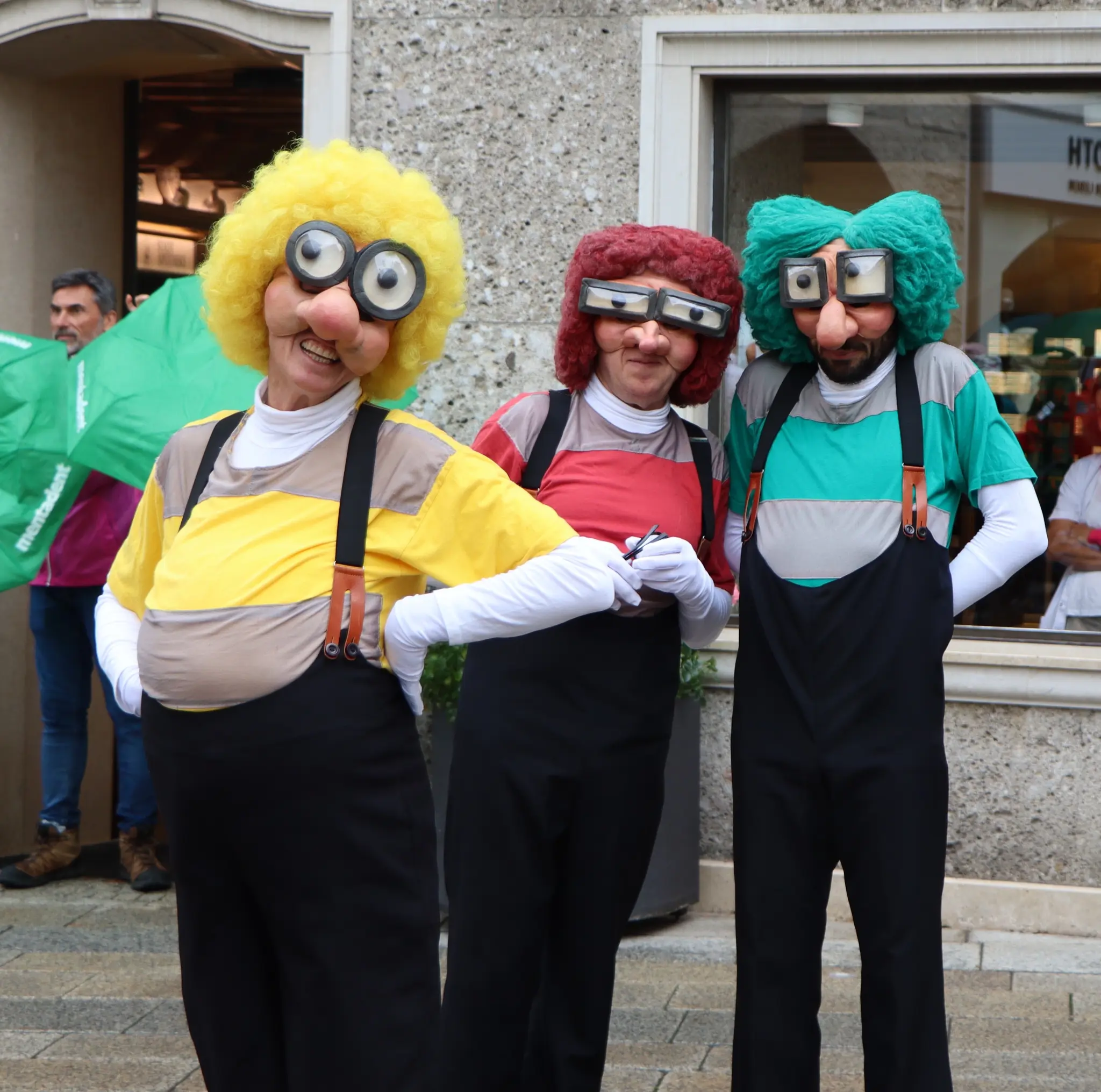 Photo gallery: This was the OLALA Street Theater | and Circus Festival ...