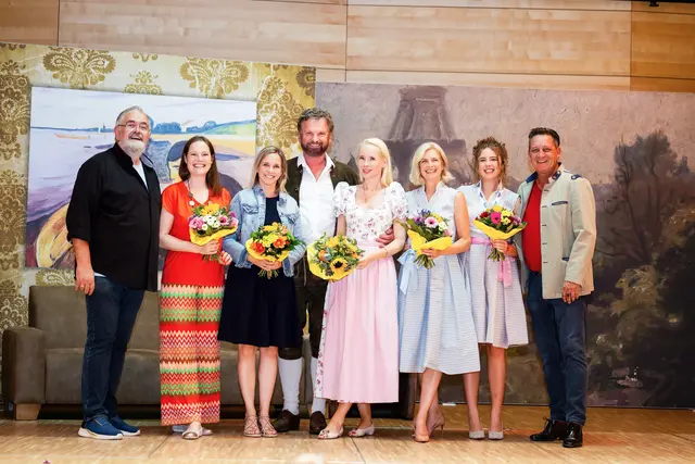 Theaterteam mit Gabriel Barylli und Sylvia Leifheit. | Foto: Michelle Hirnsberger