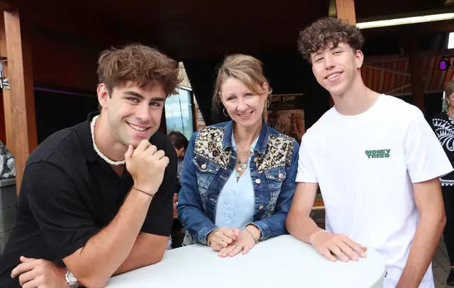 Stolze Mama Selina Messner: "Das große Los habe ich mit meinen beiden Söhnen Luca und Lenny gezogen". | Foto: Edith Ertl