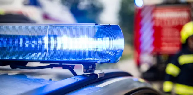 Während der Unfallaufnahme war die Gemeindestraße einseitig befahrbar. | Foto: fotokerschi.at/Kerschbaummayr