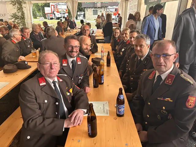 Auch die FF Redlschlag war beim Dämmerschoppen gut vertreten  | Foto: Lisa Stöckl