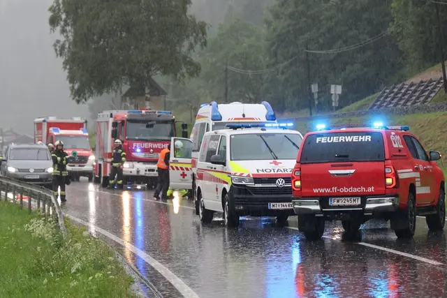 Die Einsatzkräfte beim Unfall in Obdach. | Foto: BFV Judenburg