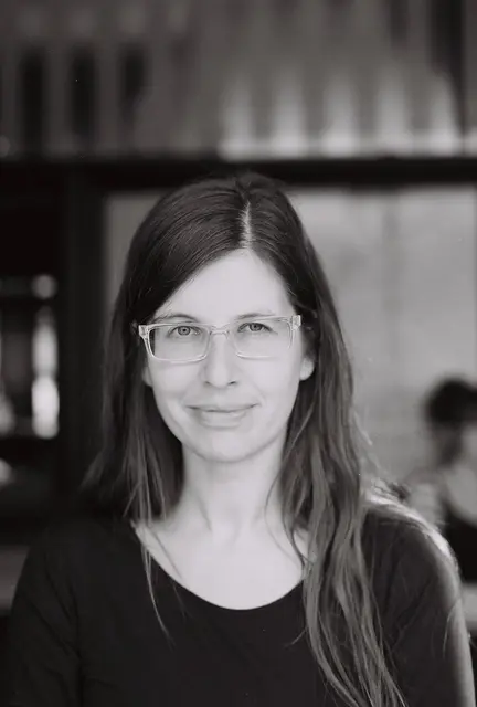 Katharina Tiwald zählt zu den literarischen Aushängeschildern des Burgenlandes. | Foto: Dessislaw Pajakoff