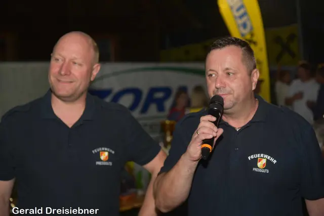 OBI André Van de Caerin  und HBI Michael Wurm | Foto: Gerald Dreisieber