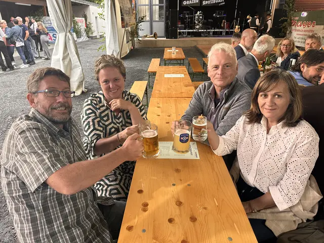 Familie Kellner und Familie Fahringer  | Foto: Lisa Stöckl 