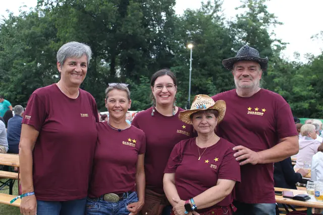 Die Line Dance Gruppe "The Outlaws LD" genossen die Stimmung am 35. Countryfest in Kittsee. 