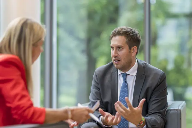Alexander Pröll: Ein spannender Ansatz, den ich verfolge, ist die Idee eines GovTech Campus – also eines Government Technology Campus, nach deutschem Vorbild.  | Foto: Christian Leopold