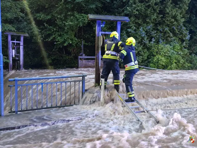 Starke Regenfälle führten in den frühen Morgenstunden des 27. Juli zu kleinräumigen Straßenüberflutungen in Ybbsitz. | Foto: BFKDO/FF Ybbsitz