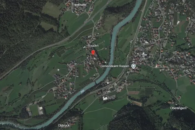 Beim Überholen hielt der 18-jährige Beifahrer eine Schreckschusspistole aus dem Seitenfenster und zielte in Richtung des entgegenkommenden Fahrzeugs. | Foto: googleearth/MeinBezirk