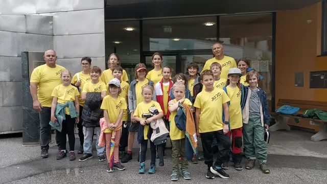 Am letzten Tag durften die Kinder und Eltern im Rahmen eines Orientierungslaufes die Stadt Hallein erkunden. | Foto: Günter Höllbacher