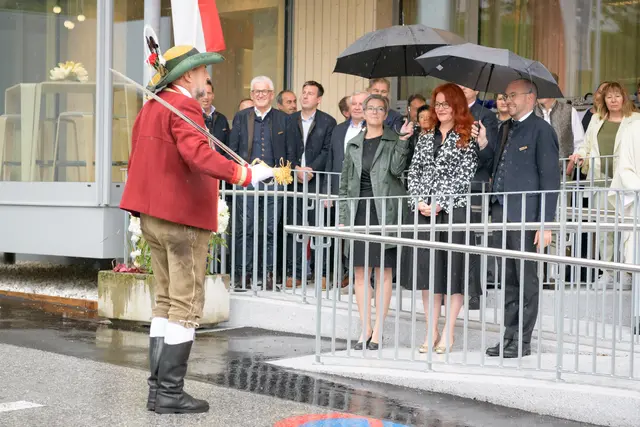 Mit der sodiwi wurde ein modernes, gemeindeübergreifendes Sozialzentrum geschaffen. Im Bild: beim Landesüblichen Empfang | Foto: Foto Foissner