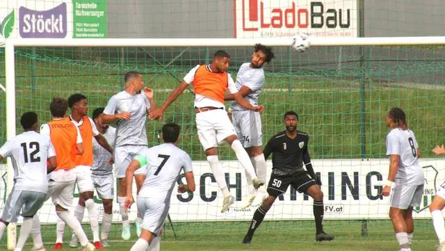 Internationale Top-Mannschaften aus den Vereinigten Arabischen Emiraten und Slowenien trafen sich in Schlaining zu einem Vorbereitungsspiel | Foto: Peter Seper