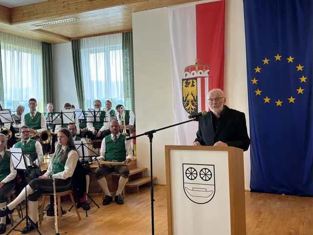 Laudator Hans-Joachim Goller | Foto: MeinBezirk/Meßthaller