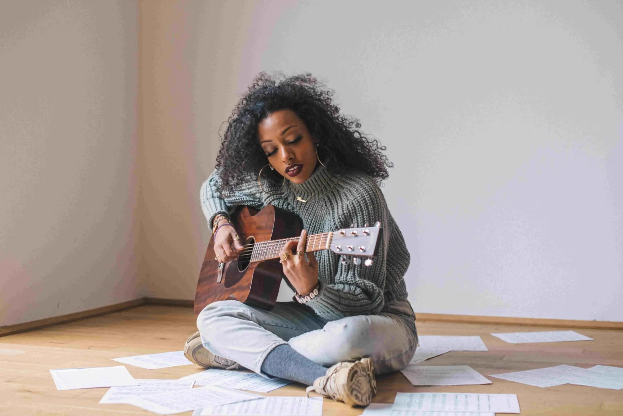 Wemimo-und-Love-Strings-bringen-das-Publikum-zum-Tanzen