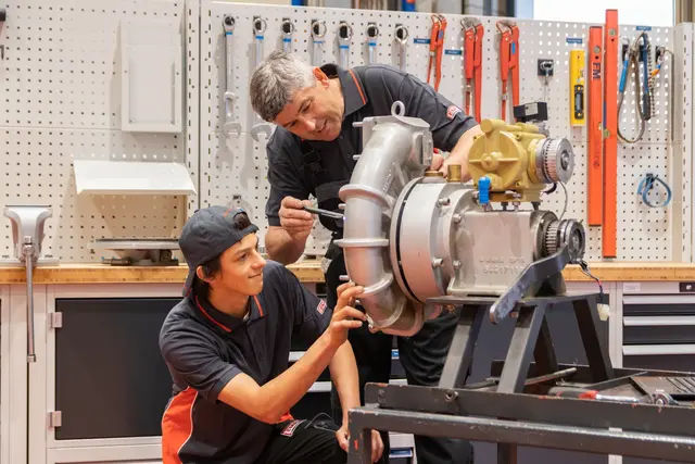 Eine fundierte Ausbildung ist das Maß aller Dinge bei Empl.  | Foto: EMPL 