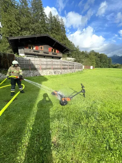 Einsatz der Stadtfeuerwehr Kitzbühel. | Foto: Stadtfeuerwehr © Kitzbühel