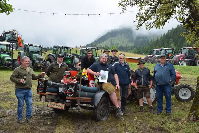 So sehen Sieger aus: Dominik Ganser aus Palfau | Foto: Fotos:  Hannes Reichenpfader und Emma Jelenz