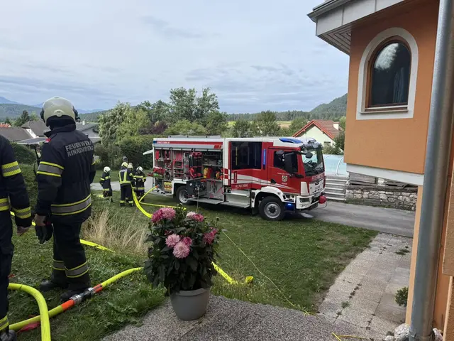 Alle Bewohner konnten das Haus rechtzeitig verlassen. | Foto: FF Ruden