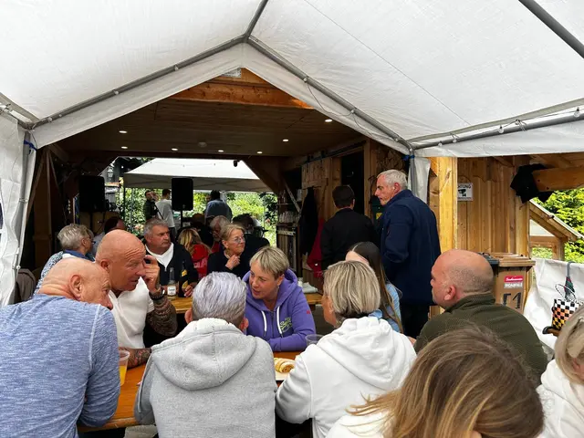 Bei bester Stimmung wurde sich ausgetauscht. | Foto: Bum