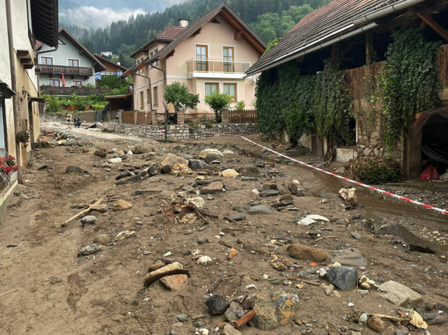 In Treffen forderte die Katastrophe sogar ein Todesopfer. Im Juni 2022 glich der komplette Ort einem Trümmerhaufen. | Foto: MeinBezirk.at