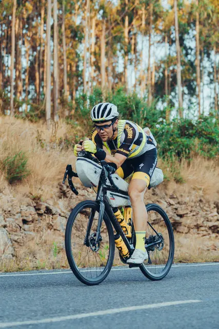 Christoph Strasser ist bisher mit seiner Fahrt zufrieden und will konstant seine Leistung zeigen. | Foto: Lex Karelly