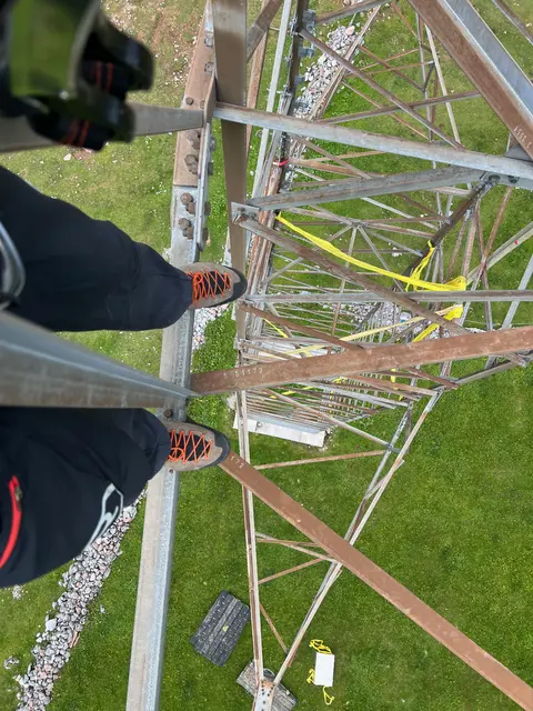 Nur nicht nach unten sehen! | Foto: Lepka/Riedler, Bergrettung Bischofshofen