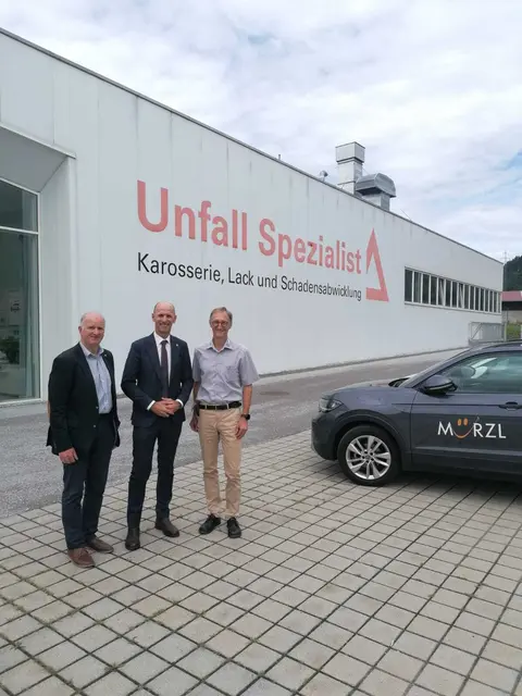 Peter Mürzl mit LR Willibald Ehrenhöfer und Werner Jost in Rosental | Foto: Land Steiermark