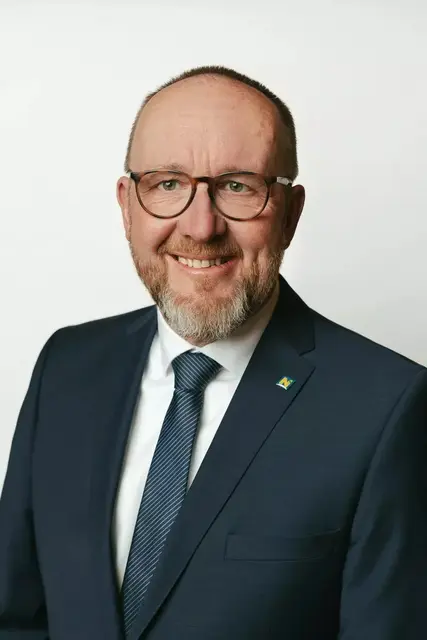 Bürgermeister Friedrich Salzer aus Wolfpassing: "Wenn Bürger Fragen zu Projekten im Ort haben, sind sie bei mir jederzeit herzlich willkommen!" | Foto: Gemeinde Wolfpassing