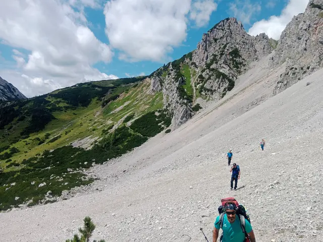 Foto: Wanderfreudige Burschen Waxenberg