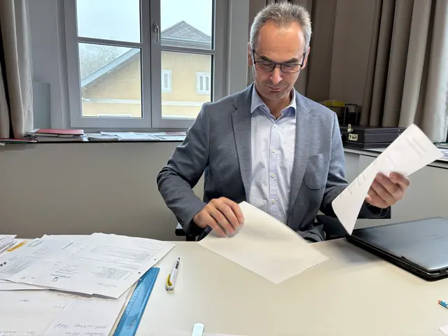 Bürgermeister Peter Zieher setzt auf sparsame, aber zielgerichtete Bauvorhaben für die Gemeinde Frankenmarkt.  | Foto: MeinBezirk