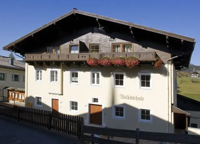 Die mögliche Schließung der VS Embach aufgrund fehlendem Lehrpersonal steht im Raum. | Foto: VS Lend-Embach