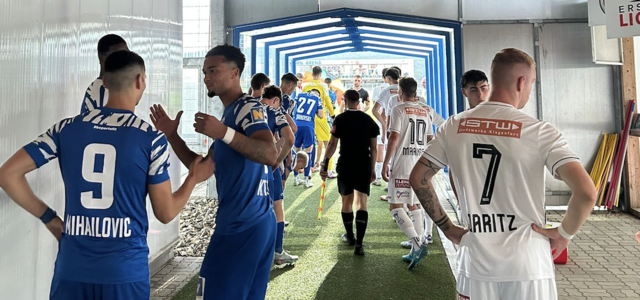 Jubel bei den Spielern aus Horn. Sie gratulieren sich zum Aufstieg im Cup gegen Klagenfurt. | Foto: SV Horn