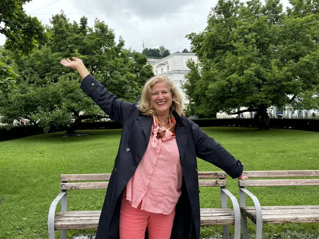 Die Salzburger Stadtführerin Inez Reichl schätzt die Vielfalt Salzburgs. Für sie versprüht jeder Stadtteil seinen ganz eigenen Charme.  | Foto: Lisa Gold