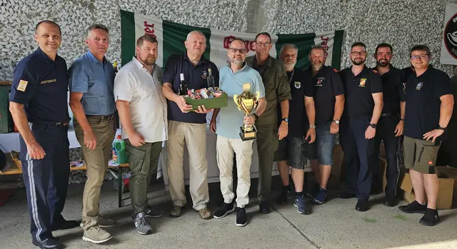 Andreas Diemt, Wolfgang Mayrhofer, Andreas Spanring, Martin Kaiser, Peter Loidolt, Markus Auinger, Johann Jaresch, Martin Schweiger, Markus Kellner, Oliver Schreiner, Jürgen Rasch | Foto: zVg
