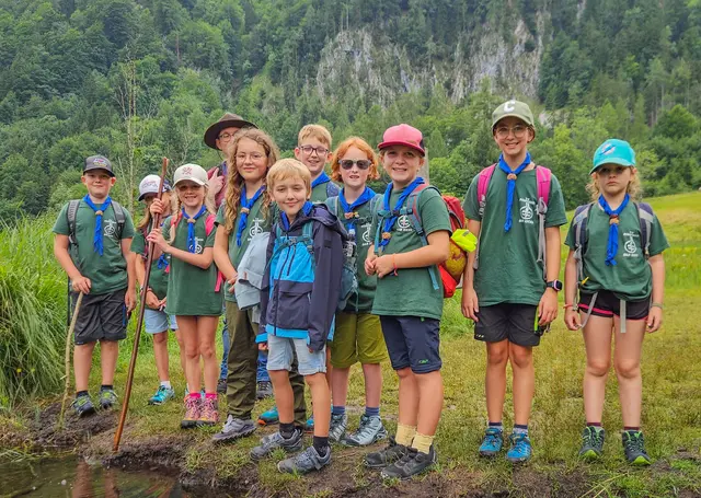 Die Ischler Pfadfinder auf Wandertour. | Foto: Pfadfinder Bad Ischl