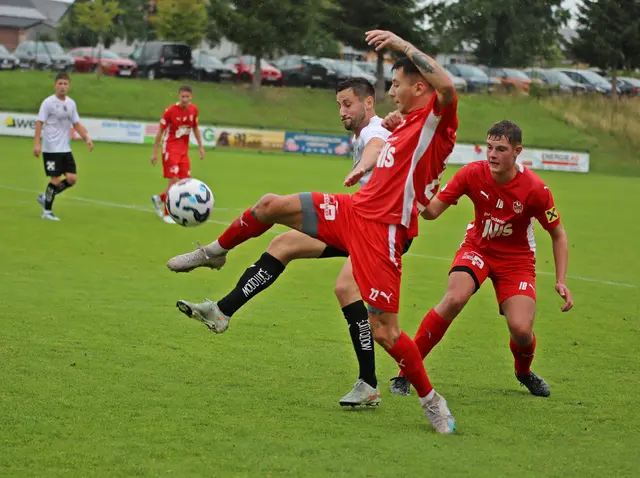 Gschwandt setzte sich im Match gegen Weißkirchen mit 4:2 durch. | Foto: Hörmandinger