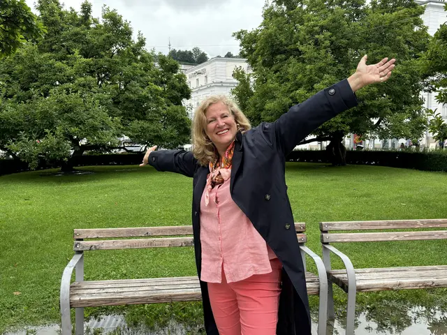 Die Salzburger Stadtführerin Inez Reichl schätzt die Vielfalt Salzburgs. Für sie versprüht jeder Stadtteil seinen ganz eigenen Charme.  | Foto: Lisa Gold