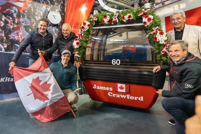 Rund 200 Gäste waren bei der Gondelverleihung anwesend. | Foto: alpinguin