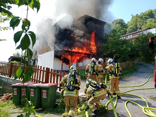 In einem Wohnhaus brauch ein Küchenbrand aus.  | Foto: BF Graz
