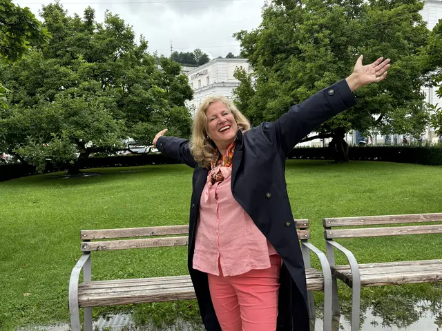 Die Salzburger Stadtführerin Inez Reichl schätzt die Vielfalt Salzburgs. Für sie versprüht jeder Stadtteil seinen ganz eigenen Charme.  | Foto: Lisa Gold