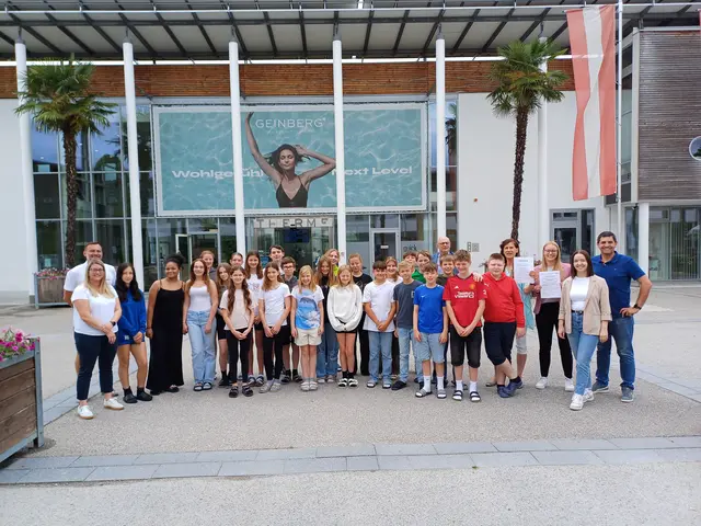 Die Therme Geinberg und die zweite Klasse der Mittelschule machen gemeinsame Sache. | Foto: WKO Ried