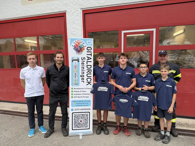 Benjamin Semlitsch und das Team von Digitaldruck Steininger unterstützen die Pernecker Jungflorianis. | Foto: FW Perneck
