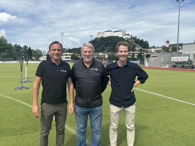 Von links: Bernd Frey (Geschäftsführer der Sportunion Salzburg), Herbert Steinhagen (Vizepräsident der Sportunion Salzburg) und der Presseverantwortliche Günther Pernkopf. | Foto: Emanuel Hasenauer