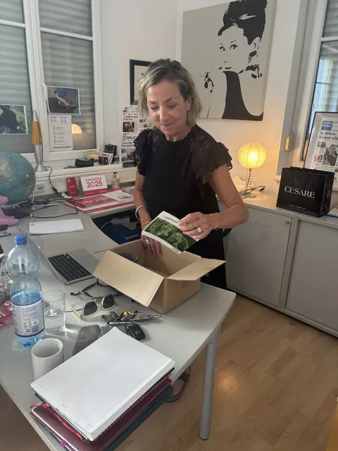 Die letzten Utensilien werden eingepackt ... | Foto: MeinBezirk, Mike Bauer