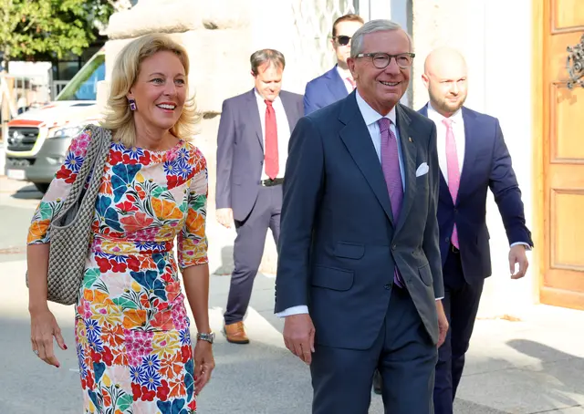 Landeshauptmann Wilfried Haslauer mit Ehefrau Christina  | Foto: Land Salzburg / Neumayr