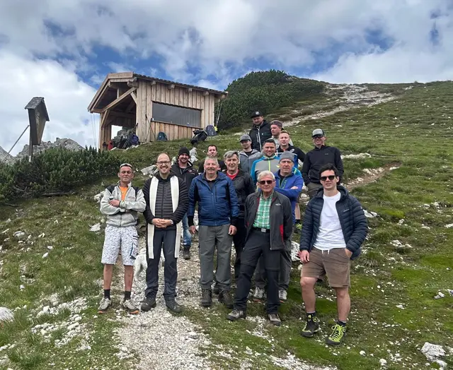 Voller Stolz konnten die Jungbauern ihr Herzensprojekt seiner Bestimmung übergeben. | Foto: Struc
