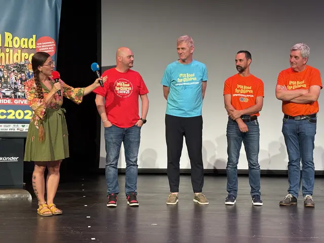 Großen Respekt vor der Teeamleistung hatten alle Spendensammler. | Foto: MeinBezirk/Jung