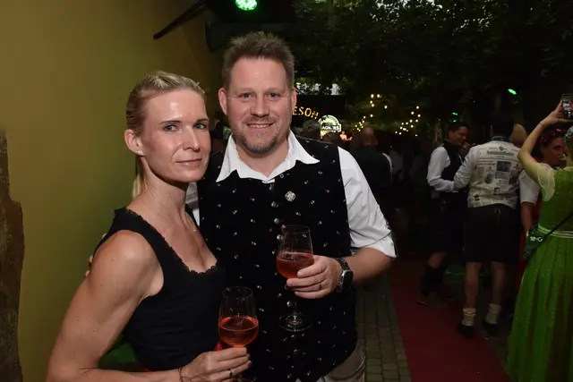 Mit dabei: Großbauer Kurt Maschke mit Ehefrau Katrin 