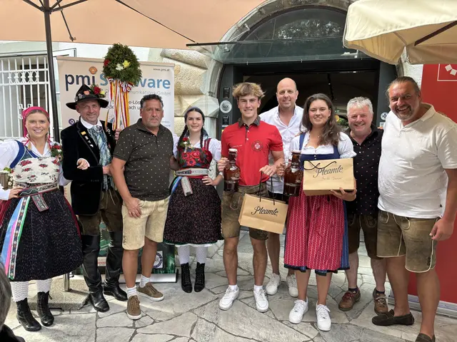 Die Bruttosieger der Kirchtagstrophy Fabio Steinwender &amp; Johanna Ebner. | Foto: MeinBezirk.at